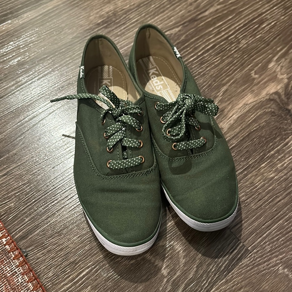 Green Keds - size 7.0